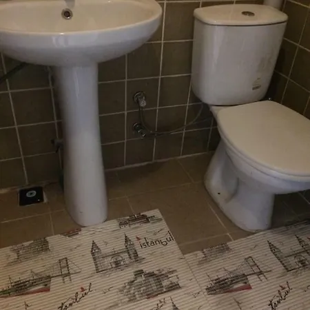 Planet Paprika Хостел